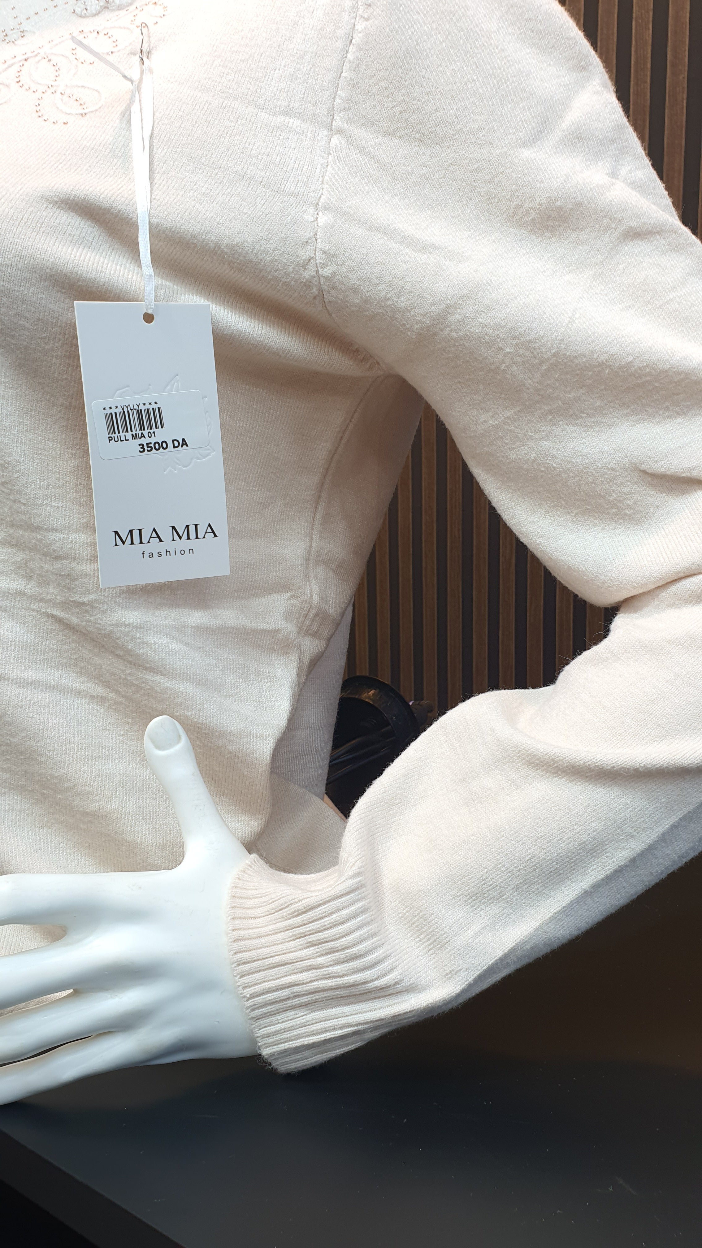 PULL MIA MIA 01