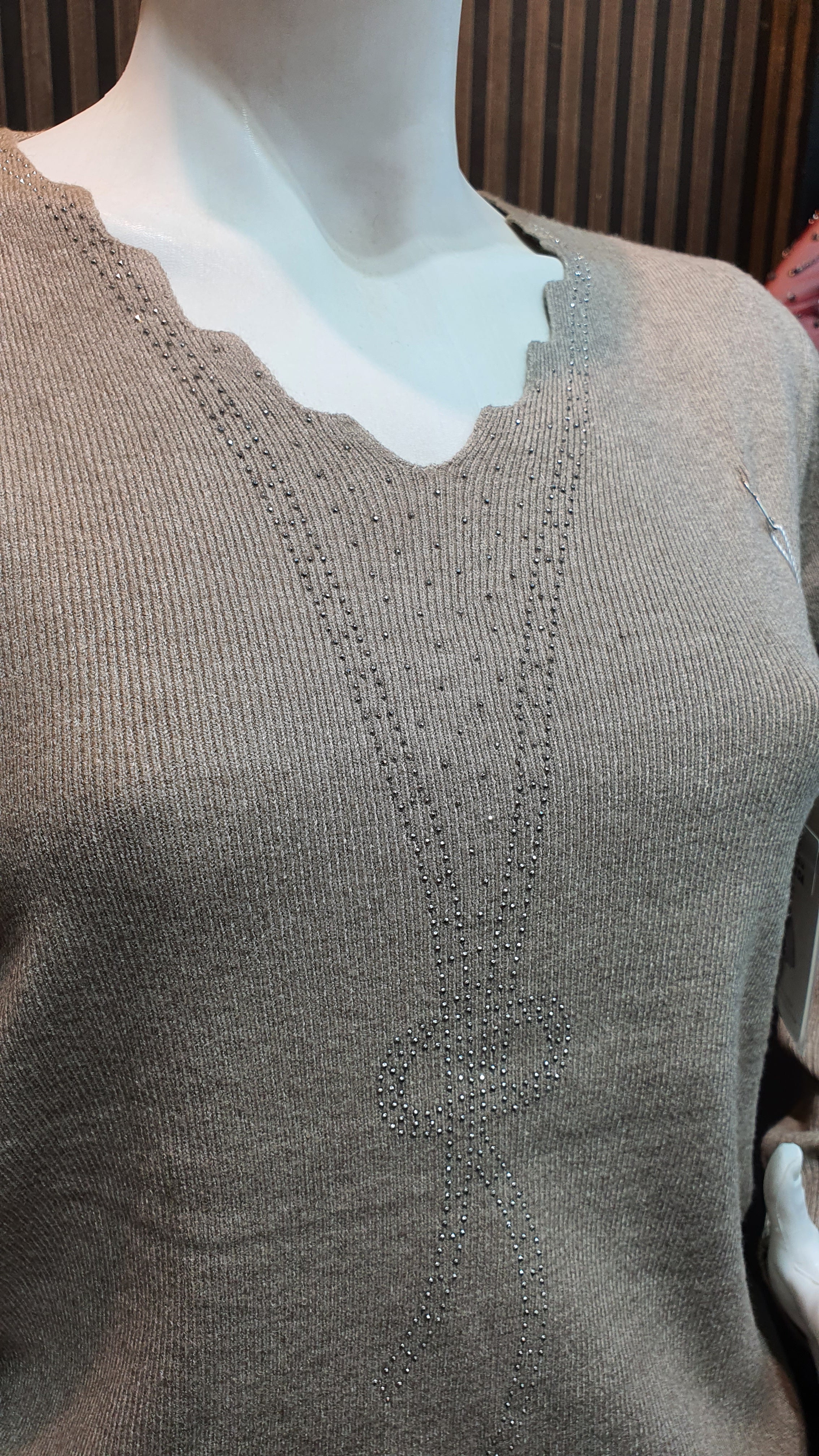 PULL FANRONG 04