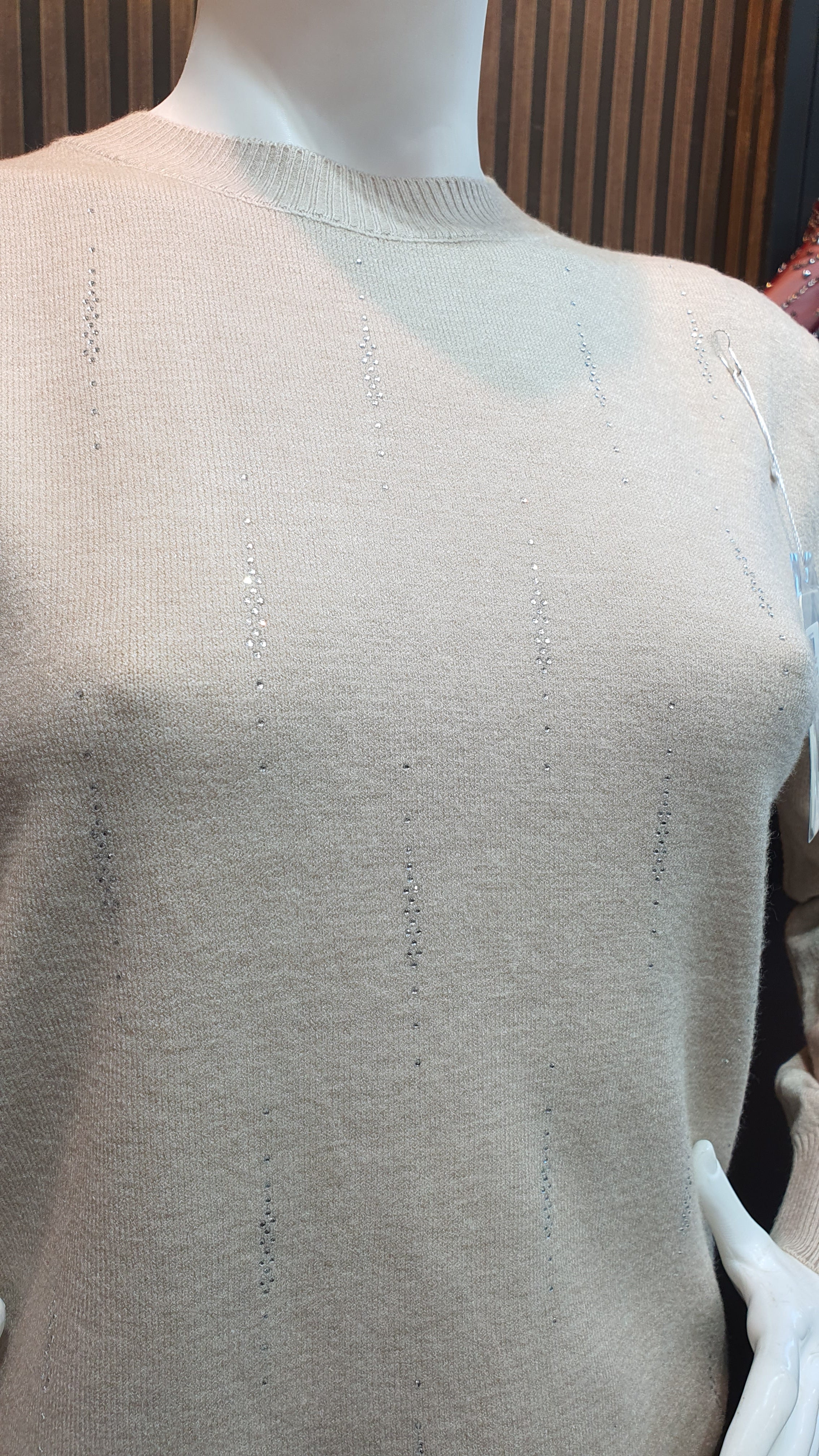 PULL FANRONG 01