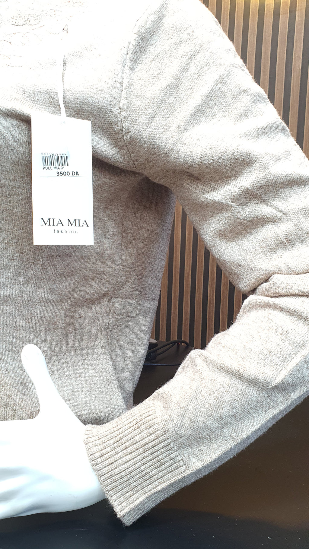 PULL MIA MIA 01