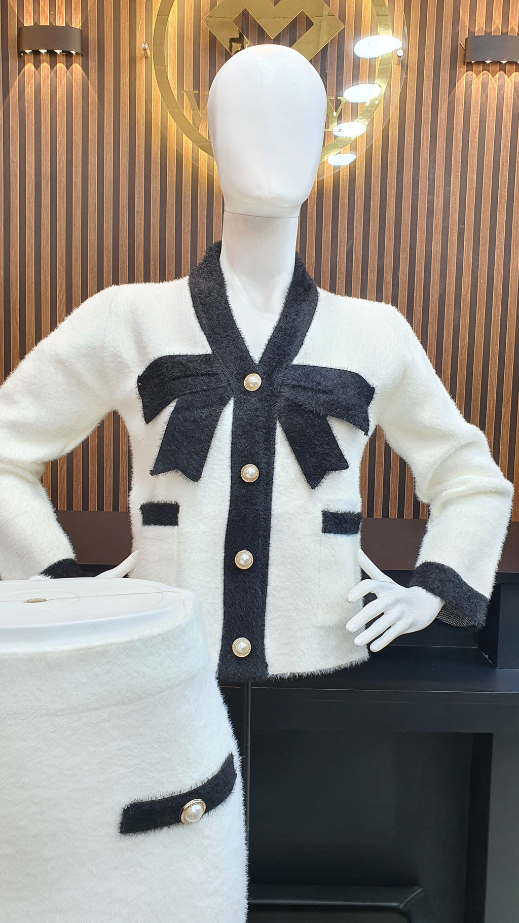 ENSEMBLE NEW LOOK 03