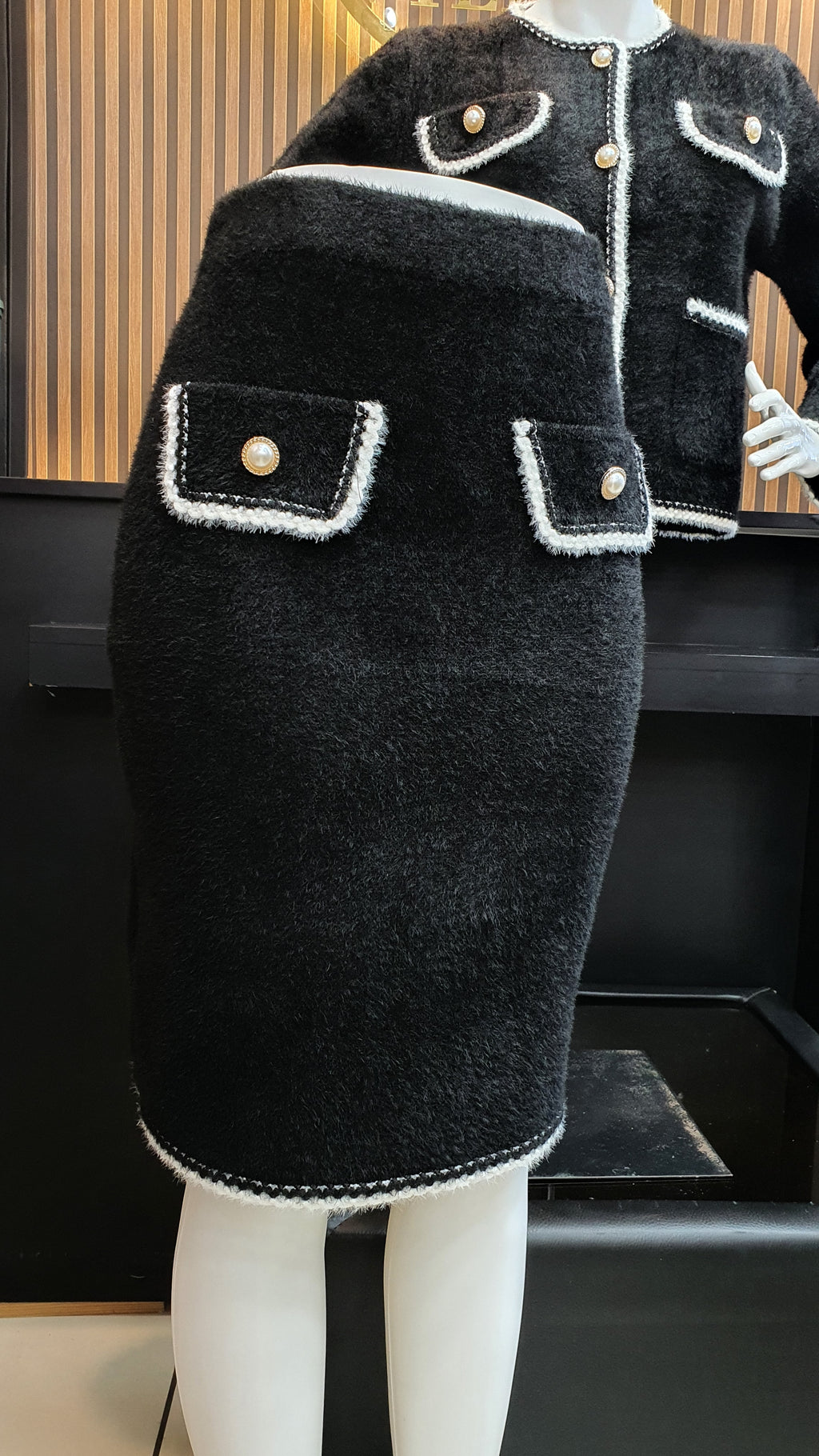 ENSEMBLE NEW LOOK 05