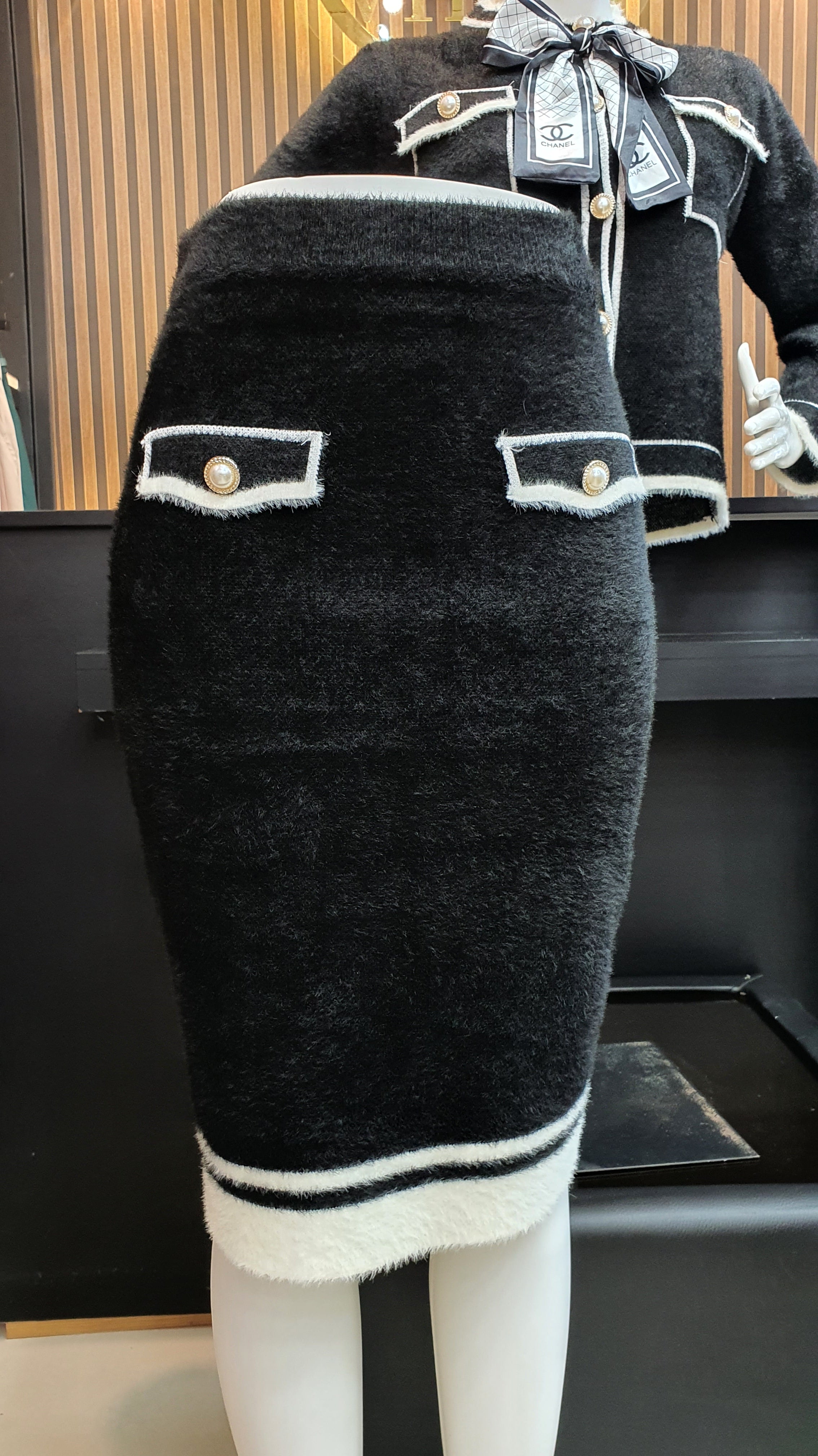 ENSEMBLE NEW LOOK 04