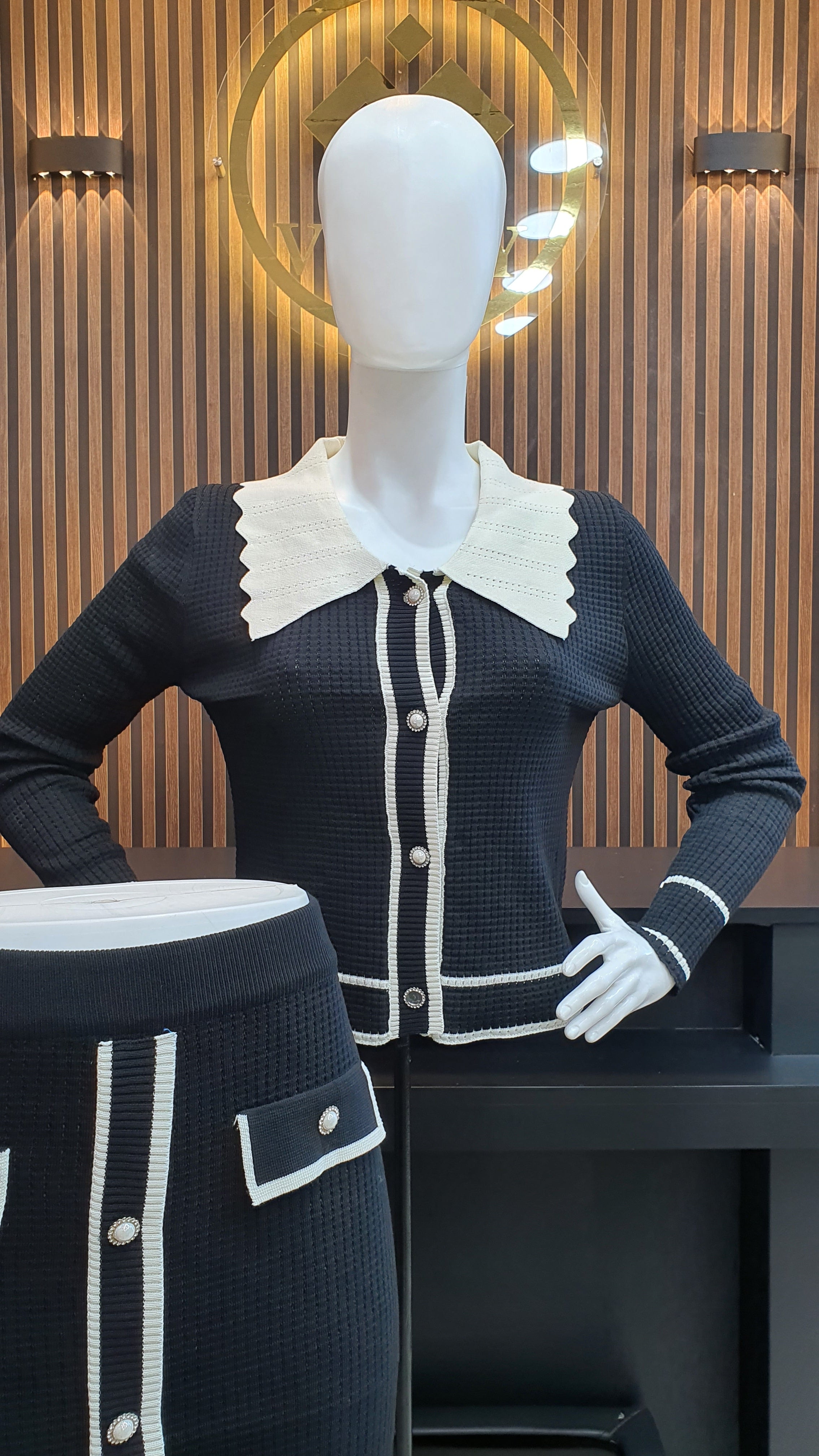 ENSEMBLE NEW LOOK 06