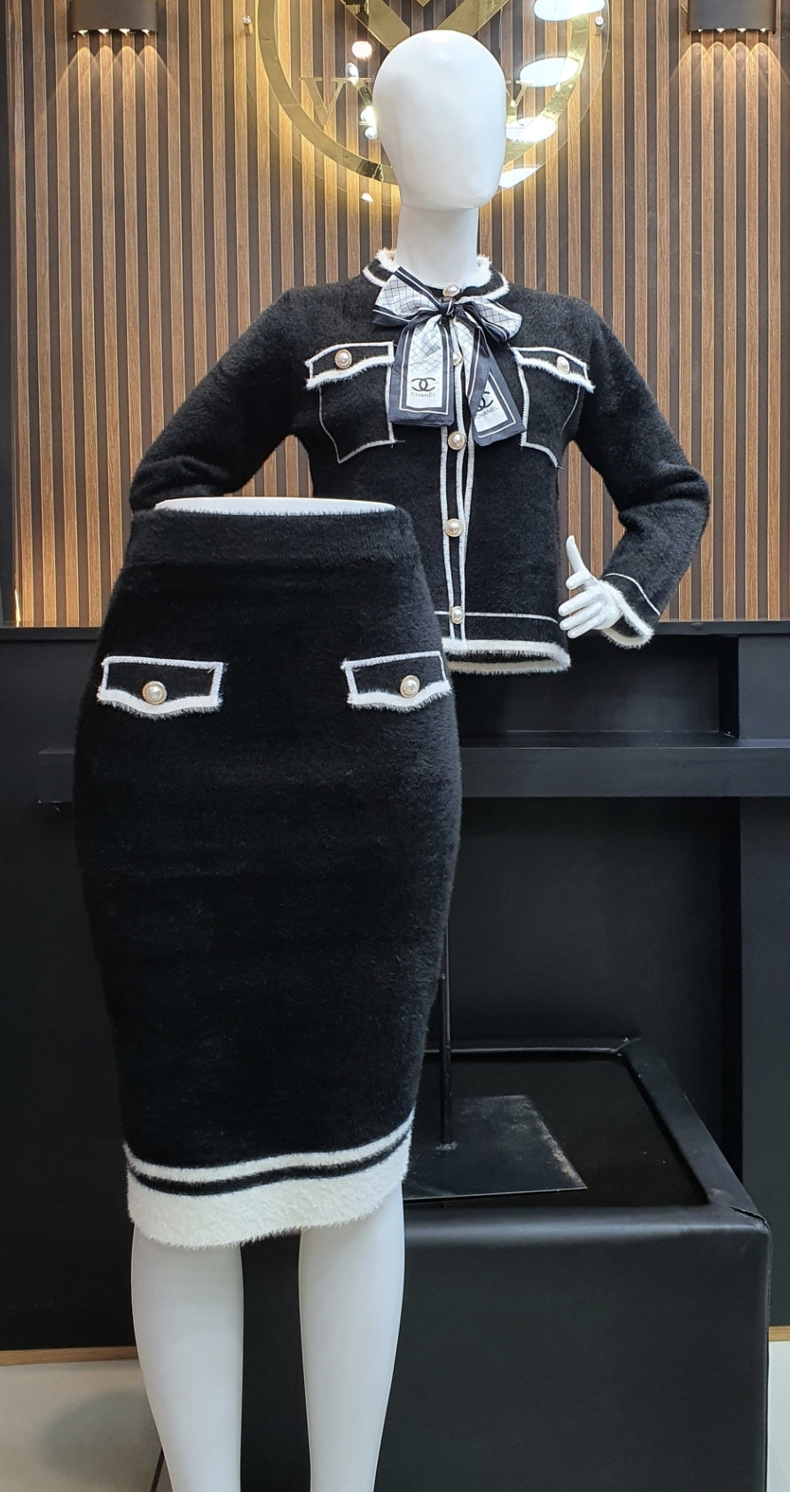 ENSEMBLE NEW LOOK 04