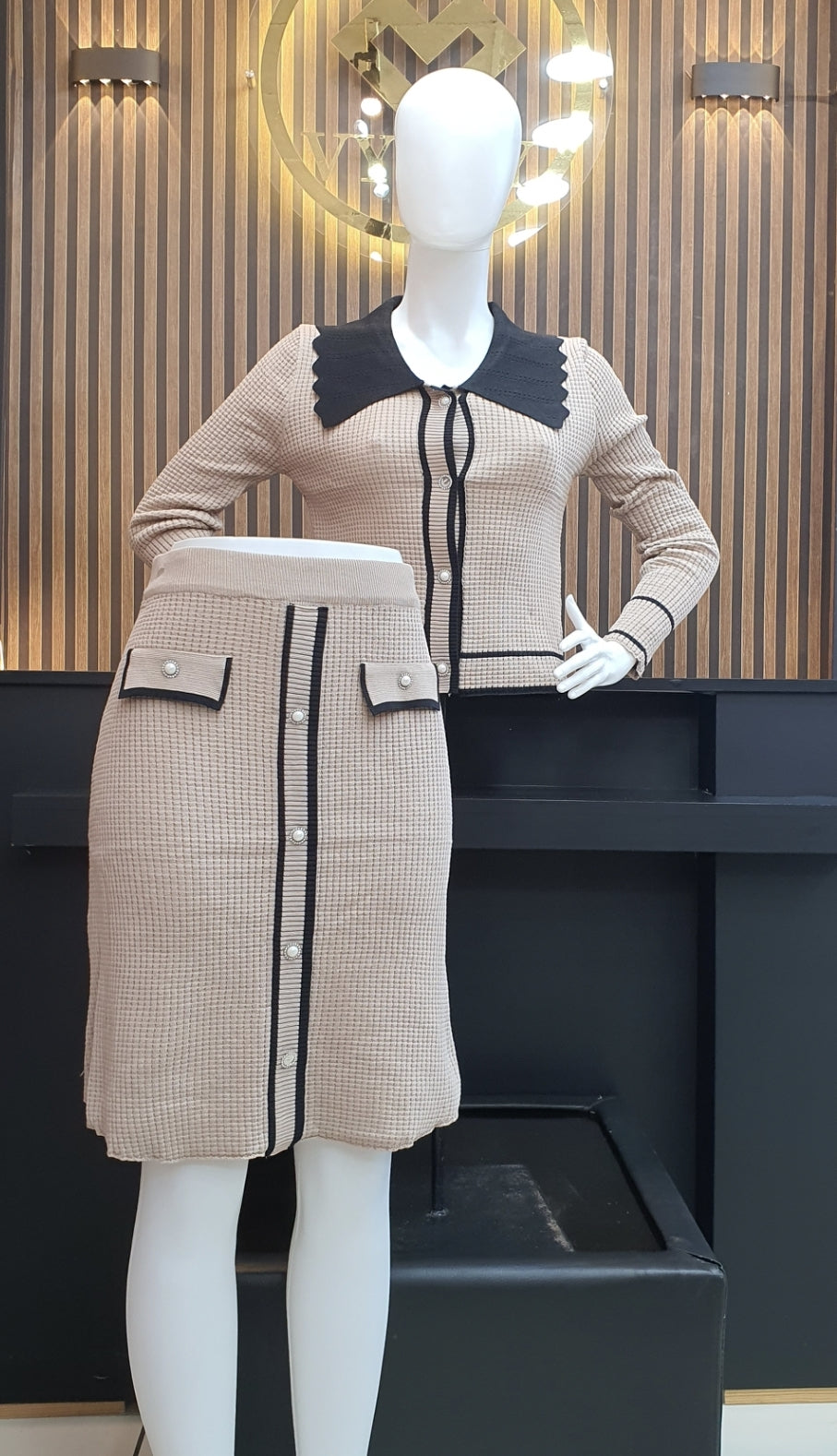 ENSEMBLE NEW LOOK 06